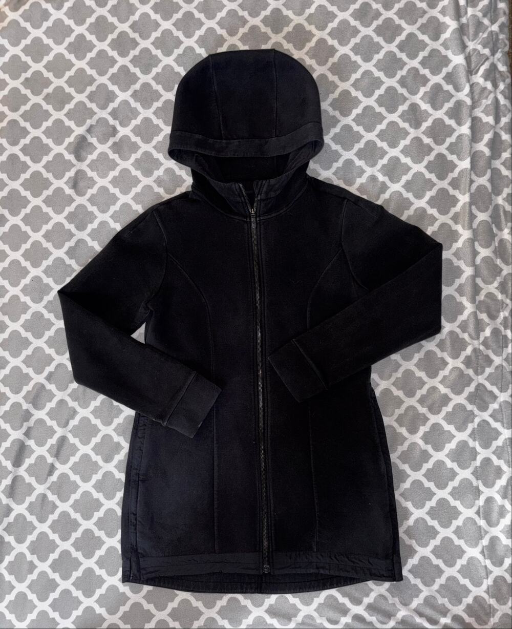 Size 6 Lululemon Hoodie